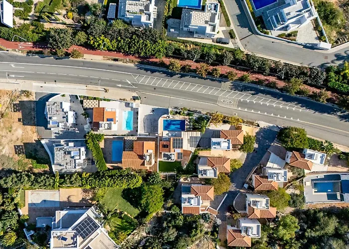 Blue Horizon * Protaras